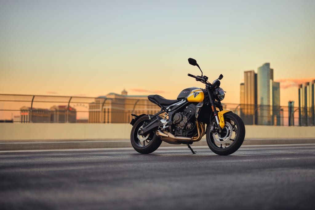 Triumph anuncia Trident 660 para 2025, repleta de novidades